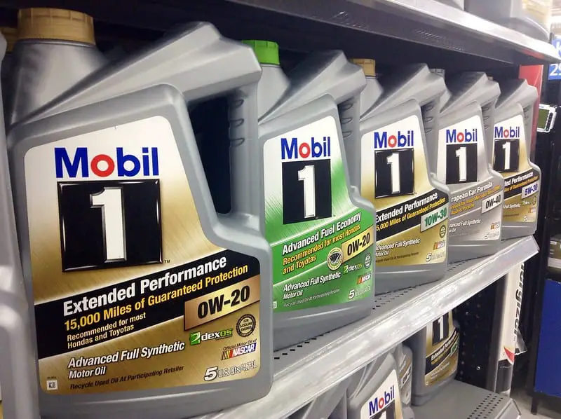 Synthetic oil Synthetic oil